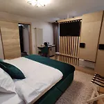 Trend Residence